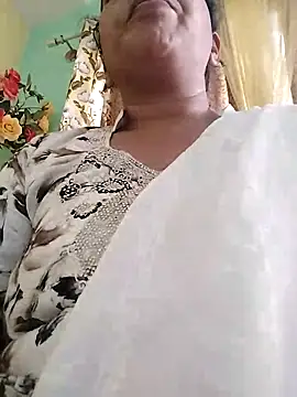 Snapshot of Monika_Telugu_Girl chatting on 12.20.25 Monika Telugu Girl online show from 12.20.25