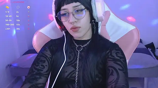 Snapshot of Hachiko_Love chatting on 12.05.25 Hachiko Love online show from 12.05.25