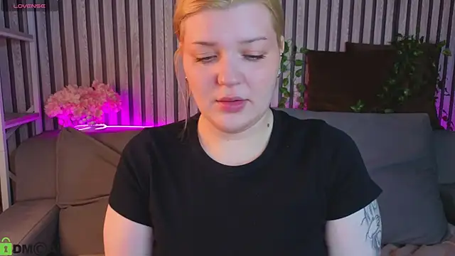 Michele Greenn online show from 04.29.26