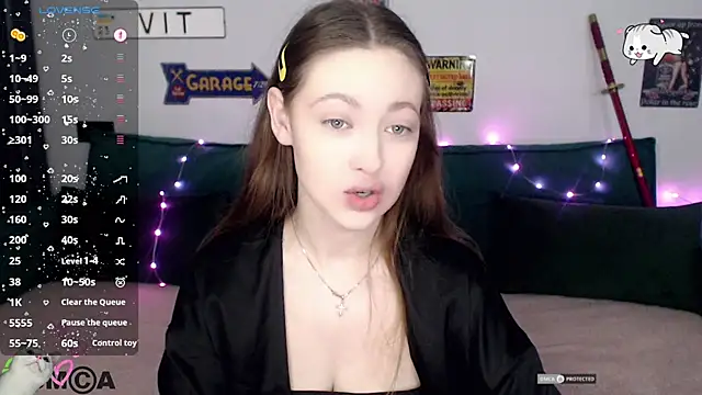 AmourLily online show from 01.08.26