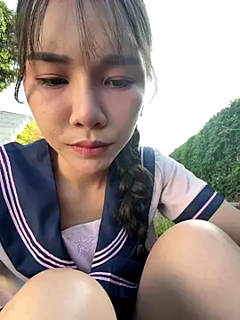 Snapshot of Adora188 chatting on 11.08.25 Adora188 online show from 11.08.25