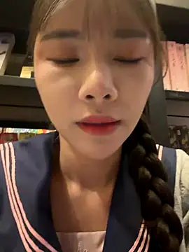 Snapshot of Adora188 chatting on 11.29.25 Adora188 online show from 11.29.25