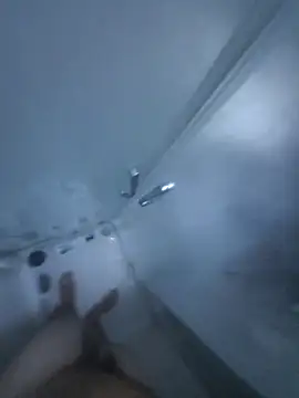 Snapshot of giova17cm chatting on 09.28.25 giova17cm online show from 09.28.25