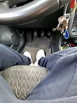 Snapshot of giova17cm chatting on 02.08.26 giova17cm online show from 02.08.26