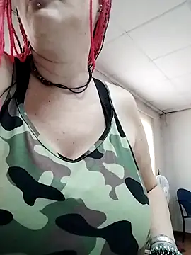 est 82 online show from 09.10.25