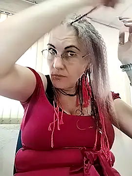 est 82 online show from 09.11.25