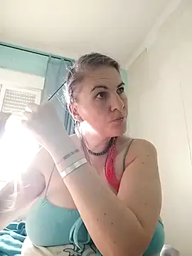 est 82 online show from 09.27.25