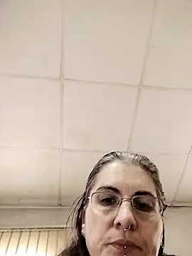 est 82 online show from 10.22.25