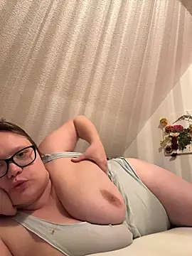 Snapshot of candyromance chatting on 03.13.26 candyromance online show from 03.13.26