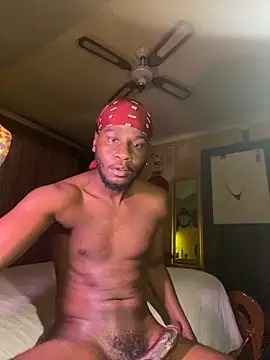 Snapshot of black_Man_dingo chatting on 12.13.25 black Man dingo online show from 12.13.25