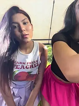 Snapshot of MystiqueXXX chatting on 10.24.25 MystiqueXXX online show from 10.24.25