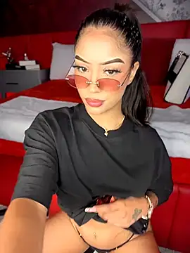MystiqueXXX online show from 06.19.26