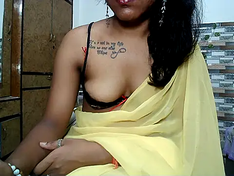 HOT AARVI11 online show from 10.06.25