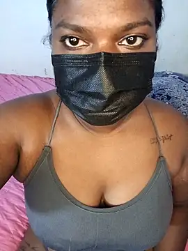 Snapshot of chubybabi chatting on 09.20.25 chubybabi online show from 09.20.25