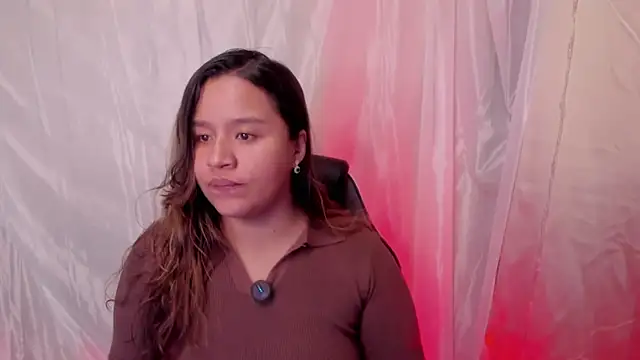 Snapshot of ElaBourn_ chatting on 02.24.26 ElaBourn online show from 02.24.26