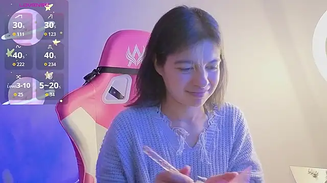 larah uwu online show from 06.18.26