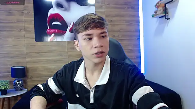 nathanclay online show from 05.05.26