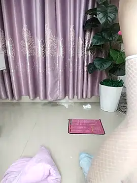 Jess-Thuy online show from 01.10.26