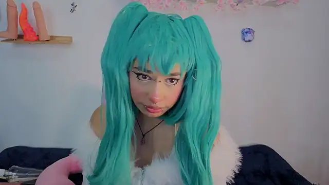 Snapshot of zoelight18 chatting on 10.31.25 zoelight18 online show from 10.31.25