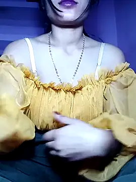 Snapshot of NEHA-DESHI999 chatting on 12.19.25 NEHA-DESHI999 online show from 12.19.25