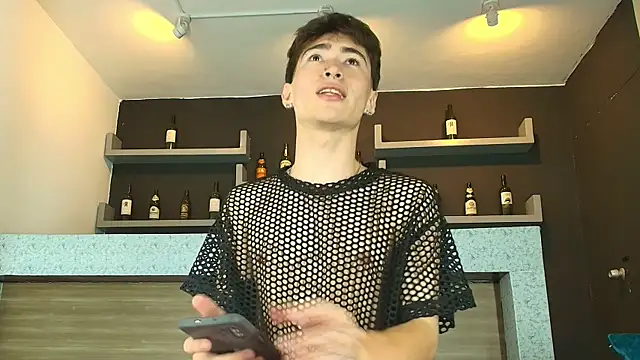 Snapshot of _DantFox_ chatting on 09.24.25 DantFox online show from 09.24.25