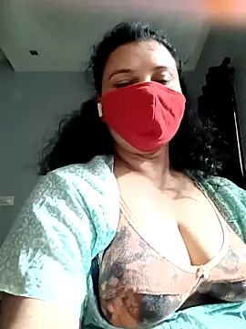 Snapshot of Tamil_Sivani chatting on 06.24.26 Tamil Sivani online show from 06.24.26