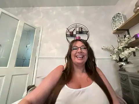 BuxomKitty BBW online show from 05.15.26