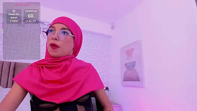 naishaa  online show from 03.05.26