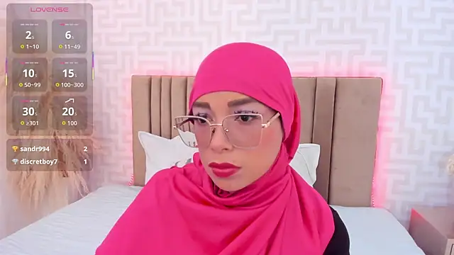 naishaa  online show from 06.16.26