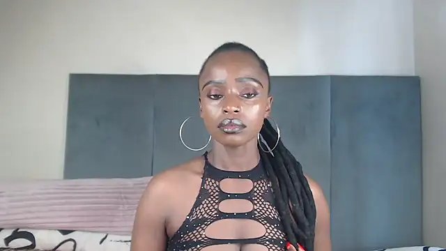 Jah-Queen online show from 03.12.26