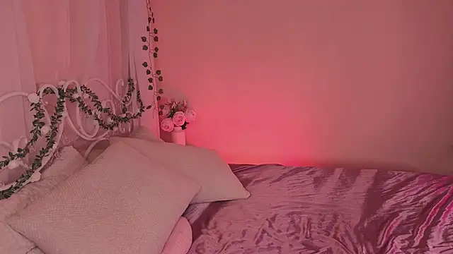 madi snow online show from 03.22.26