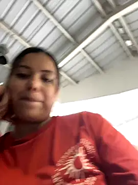 Snapshot of LICEET chatting on 09.16.25 LICEET online show from 09.16.25