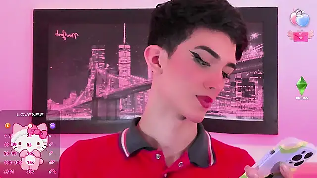 Snapshot of Baby_FenixTS chatting on 10.15.25 Baby FenixTS online show from 10.15.25