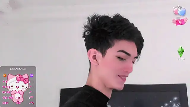 Snapshot of Baby_FenixTS chatting on 10.20.25 Baby FenixTS online show from 10.20.25