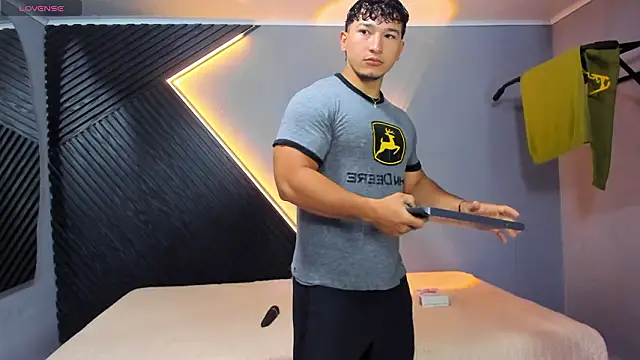 Horny nick18 online show from 03.18.26