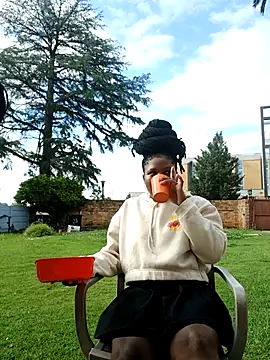 SweetHoney21  online show from 03.08.26