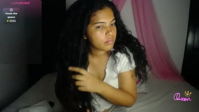 Snapshot of ms_ivanna chatting on 04.08.26 ms ivanna online show from 04.08.26