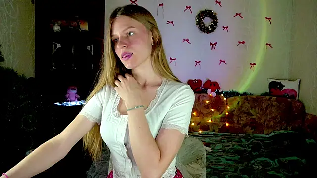 Snapshot of Luntryy chatting on 01.08.26 Luntryy online show from 01.08.26