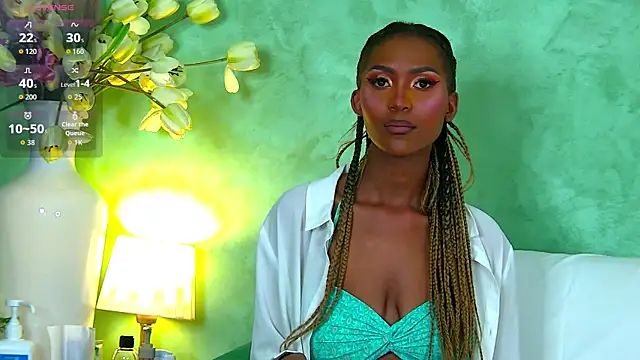 Izzie Sugar online show from 09.10.25