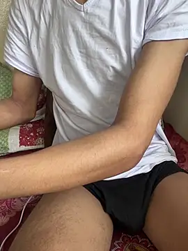 Yasar-Xxxl online show from 03.23.26