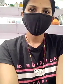 poojam93 online show from 09.30.25