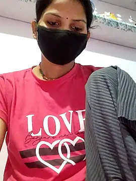 poojam93 online show from 11.04.25