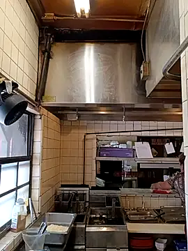 sarahkat86 online show from 10.27.25