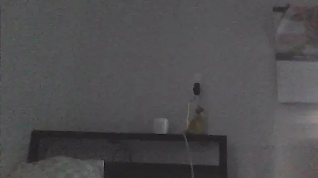 sarahkat86 online show from 04.21.26