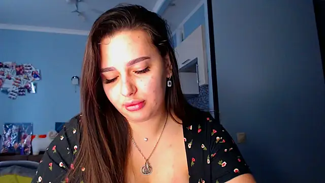 Snapshot of NikiWhite chatting on 09.10.25 NikiWhite online show from 09.10.25