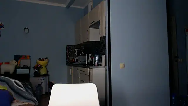 Snapshot of NikiWhite chatting on 09.13.25 NikiWhite online show from 09.13.25