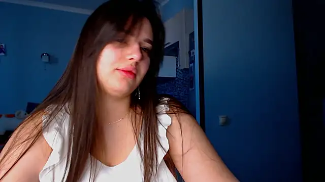 Snapshot of NikiWhite chatting on 01.19.26 NikiWhite online show from 01.19.26