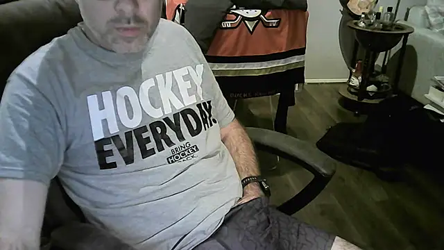 Snapshot of Chrisprngr chatting on 10.24.25 Chrisprngr online show from 10.24.25