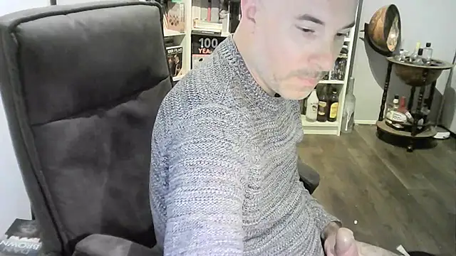 Chrisprngr online show from 05.10.26