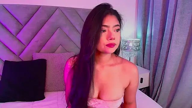 Snapshot of sara_owens7 chatting on 11.11.25 sara owens7 online show from 11.11.25